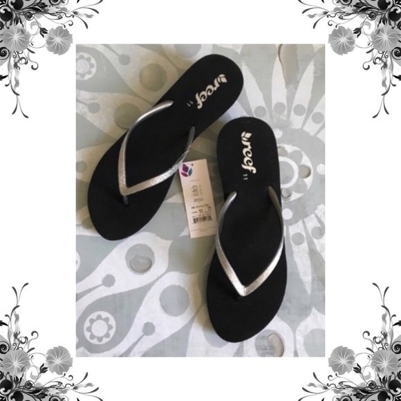 Reef Shoes - 🏷 {Reef} Krystal Star Silver Wedge Sandals